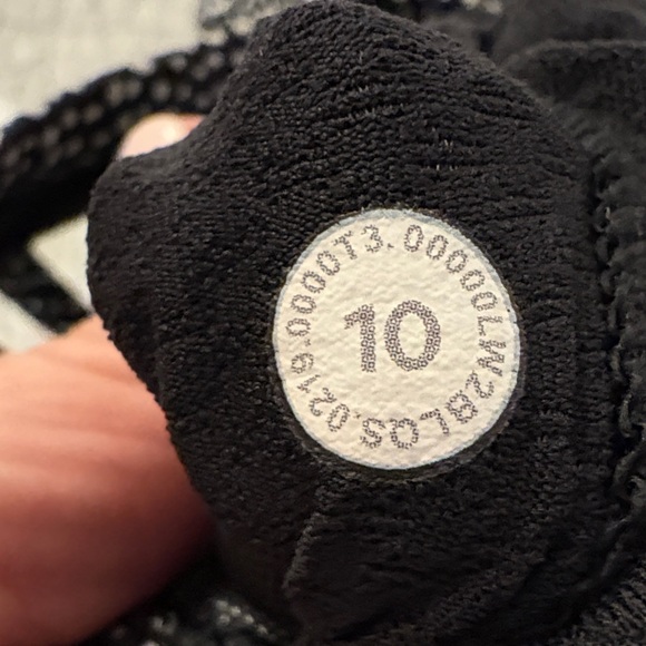 Lululemon Free to Be Sports Bra ~ Pelaton Collab ~ Size 10 - Picture 4 of 6